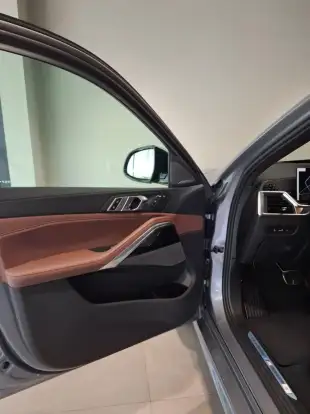BMW-X6-2025