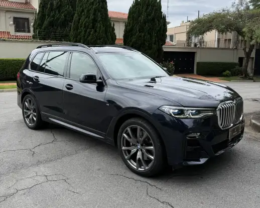BMW-X7-2019