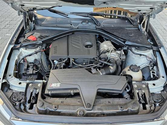 BMW-118i-2012