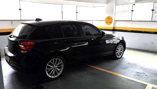 BMW-120i-2015