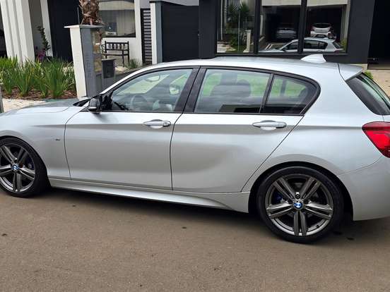 BMW-125i-2.0 M SPORT 16V FLEX 4P AUTOMÁTICO BMW-125i-2015
