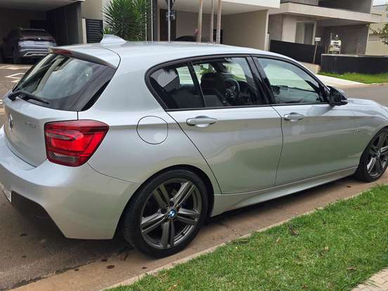BMW-125i-2.0 M SPORT 16V FLEX 4P AUTOMÁTICO BMW-125i-2015