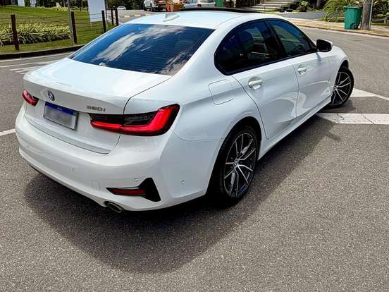 BMW-320i-2.0 16V TURBO GASOLINA SPORT GP AUTOMÁTICO BMW-320i-2020