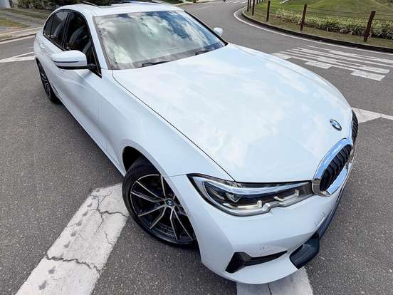 BMW-320i-2.0 16V TURBO GASOLINA SPORT GP AUTOMÁTICO BMW-320i-2020