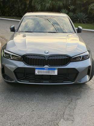 BMW-330e-2025