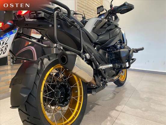 BMW-R 1300 GS TRIPLE BLACK-2024