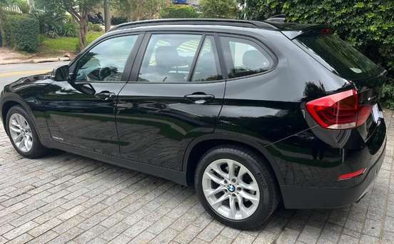 BMW-X1-2.0 16V TURBO ACTIVEFLEX SDRIVE20I 4P AUTOMÁTICO BMW-X1-2014