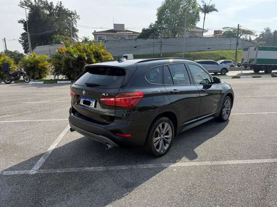 BMW-X1-2.0 16V TURBO ACTIVEFLEX SDRIVE20I 4P AUTOMÁTICO BMW-X1-2017