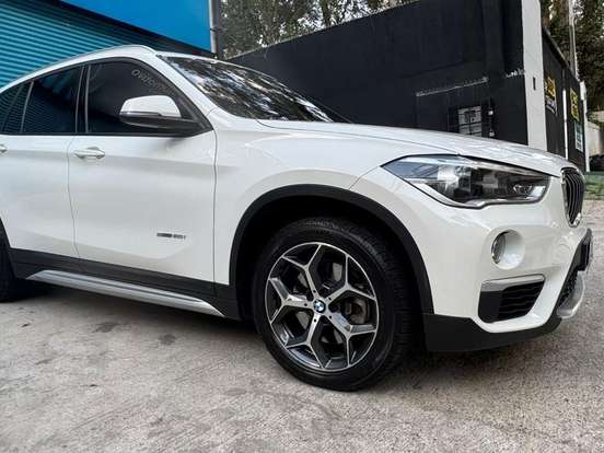BMW-X1-2.0 16V TURBO ACTIVEFLEX SDRIVE20I 4P AUTOMÁTICO BMW-X1-2017