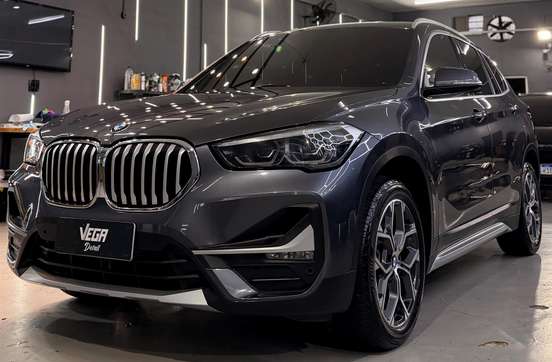 BMW-X1-2021