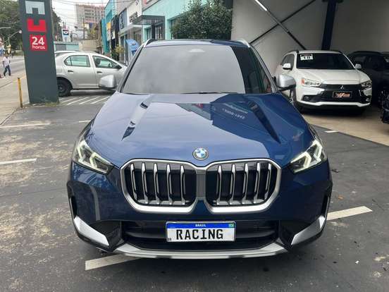 BMW-X1-2024