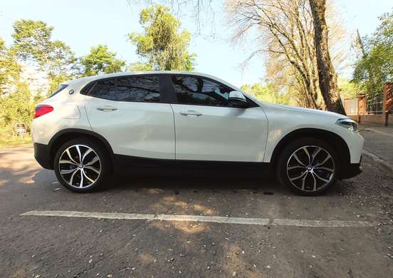 BMW-X2-2018