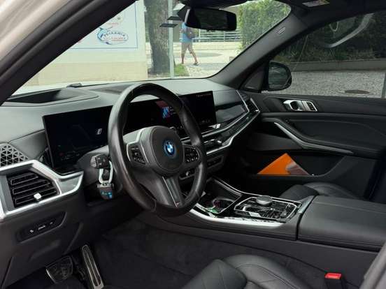 BMW-X5-3.0 I6 TURBO HÍBRIDO XDRIVE50E M SPORT AUTOMÁTICO BMW-X5-2023