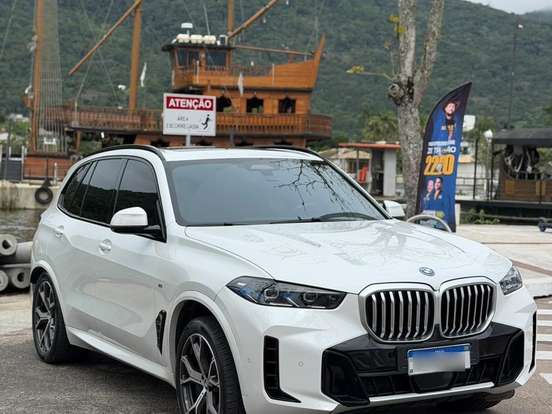 BMW-X5-3.0 I6 TURBO HÍBRIDO XDRIVE50E M SPORT AUTOMÁTICO BMW-X5-2023