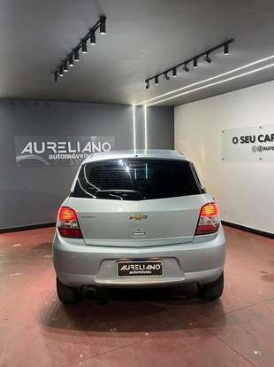 CHEVROLET-AGILE-2011