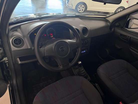 CHEVROLET-CELTA-1.0 MPFI VHCE SPIRIT 8V FLEX 4P MANUAL CHEVROLET-CELTA-2010