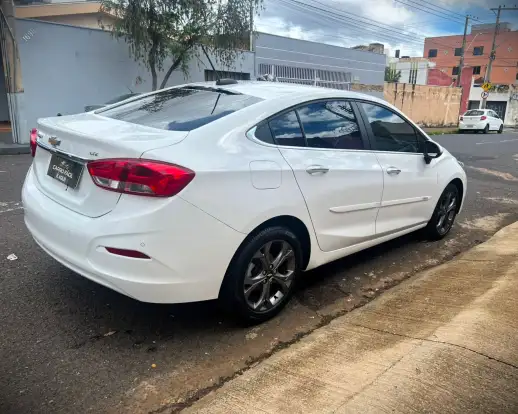 CHEVROLET-CRUZE-2021