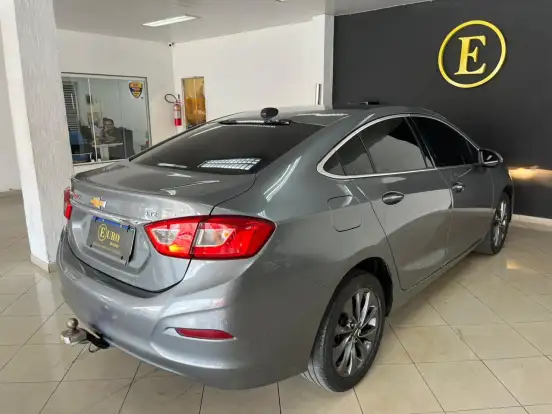 CHEVROLET-CRUZE-2019