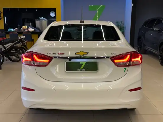 CHEVROLET-CRUZE-2022