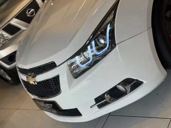CHEVROLET CRUZE 1.8 LT 16V FLEX 4P MANUAL