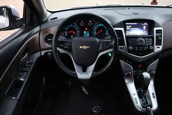 CHEVROLET-CRUZE-1.8 LTZ 16V FLEX 4P AUTOMÁTICO CHEVROLET-CRUZE-2015