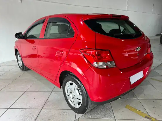 CHEVROLET-ONIX-2013