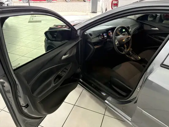 CHEVROLET-ONIX-2022