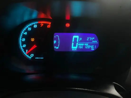CHEVROLET-ONIX-2016