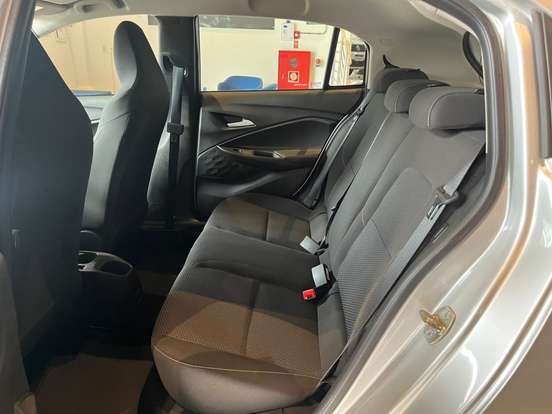 CHEVROLET-ONIX-2021
