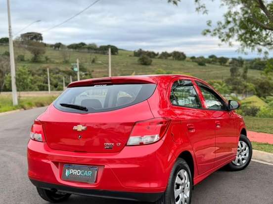 CHEVROLET-ONIX-1.0 MPFI LT 8V FLEX 4P MANUAL CHEVROLET-ONIX-2013
