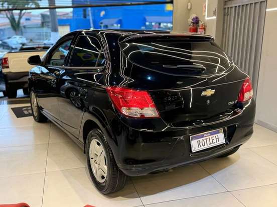 CHEVROLET-ONIX-1.0 MPFI LT 8V FLEX 4P MANUAL CHEVROLET-ONIX-2015