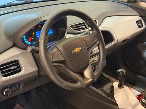CHEVROLET-ONIX-2015