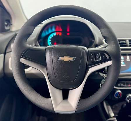 CHEVROLET-ONIX-2017