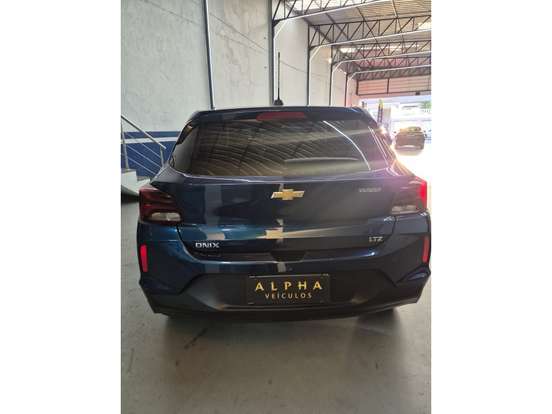 CHEVROLET-ONIX-2022