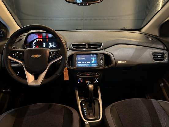 CHEVROLET-ONIX-2018