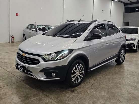 CHEVROLET-ONIX-1.4 MPFI ACTIV 8V FLEX 4P AUTOMÁTICO CHEVROLET-ONIX-2017