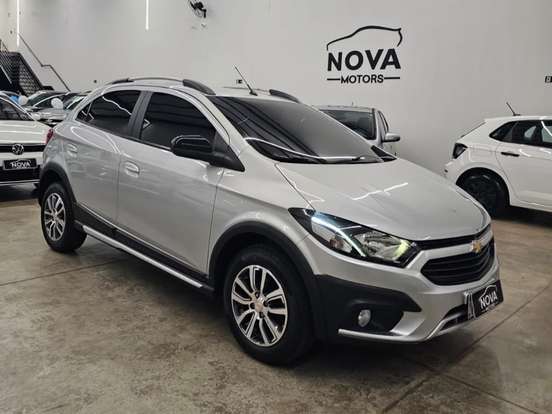CHEVROLET-ONIX-2017