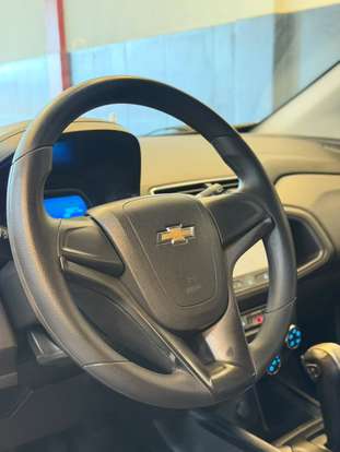 CHEVROLET-ONIX-2013