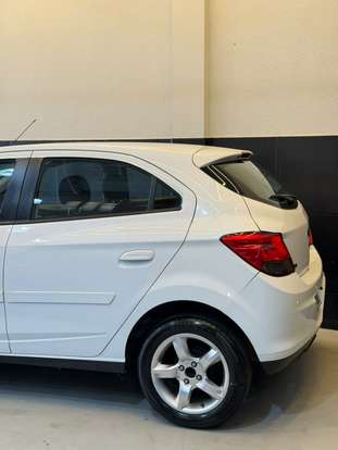 CHEVROLET-ONIX-2013