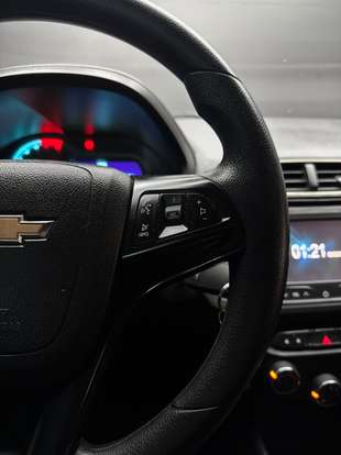 CHEVROLET-ONIX-2016