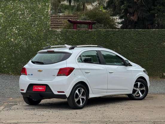 CHEVROLET-ONIX-1.4 MPFI LTZ 8V FLEX 4P AUTOMÁTICO CHEVROLET-ONIX-2018