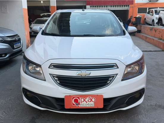 CHEVROLET-ONIX-2014