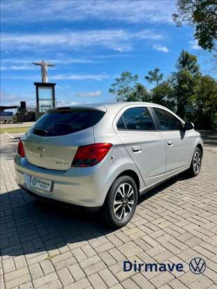 CHEVROLET-ONIX-2014