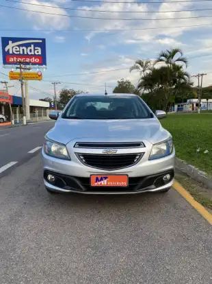 CHEVROLET-PRISMA-2013