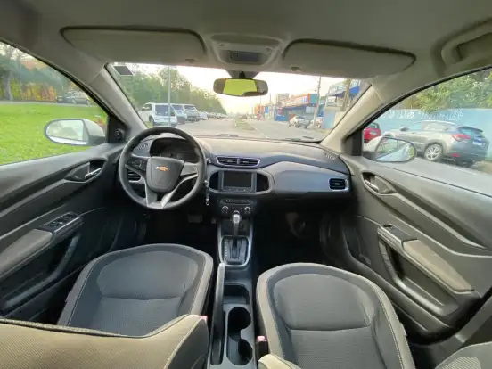 CHEVROLET-PRISMA-2013