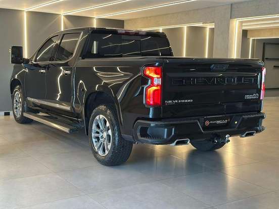 CHEVROLET-SILVERADO-2023