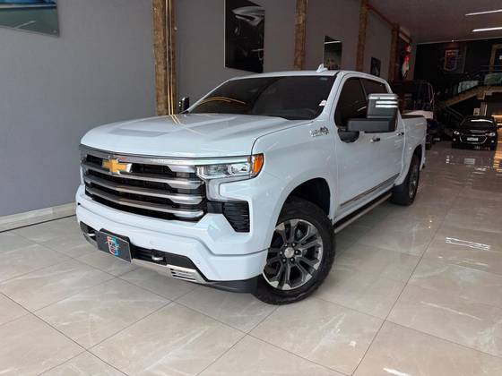 CHEVROLET SILVERADO 5.3 V8 GASOLINA 1500 HIGH COUNTRY 4X4 AUTOMÁTICO
