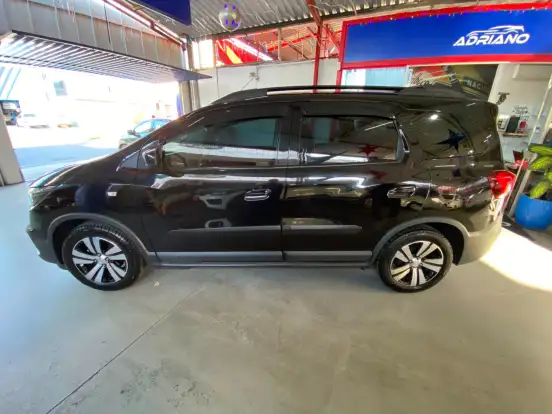 CHEVROLET-SPIN-1.8 ACTIV7 8V FLEX 4P AUTOMÁTICO CHEVROLET-SPIN-2022