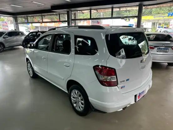 CHEVROLET-SPIN-2017