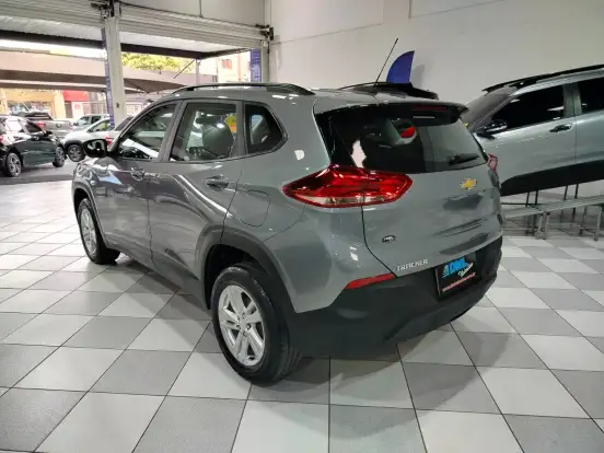 CHEVROLET-TRACKER-2022
